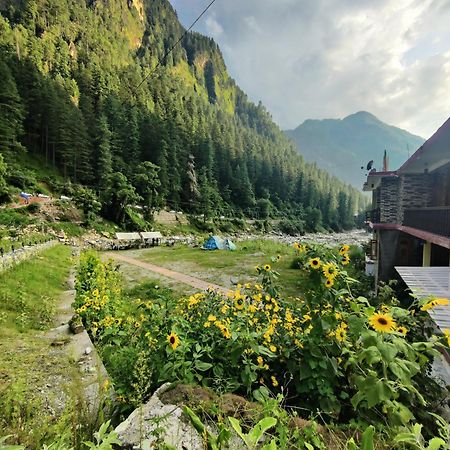 Отель Flipsyde Retreat Касоль Экстерьер фото