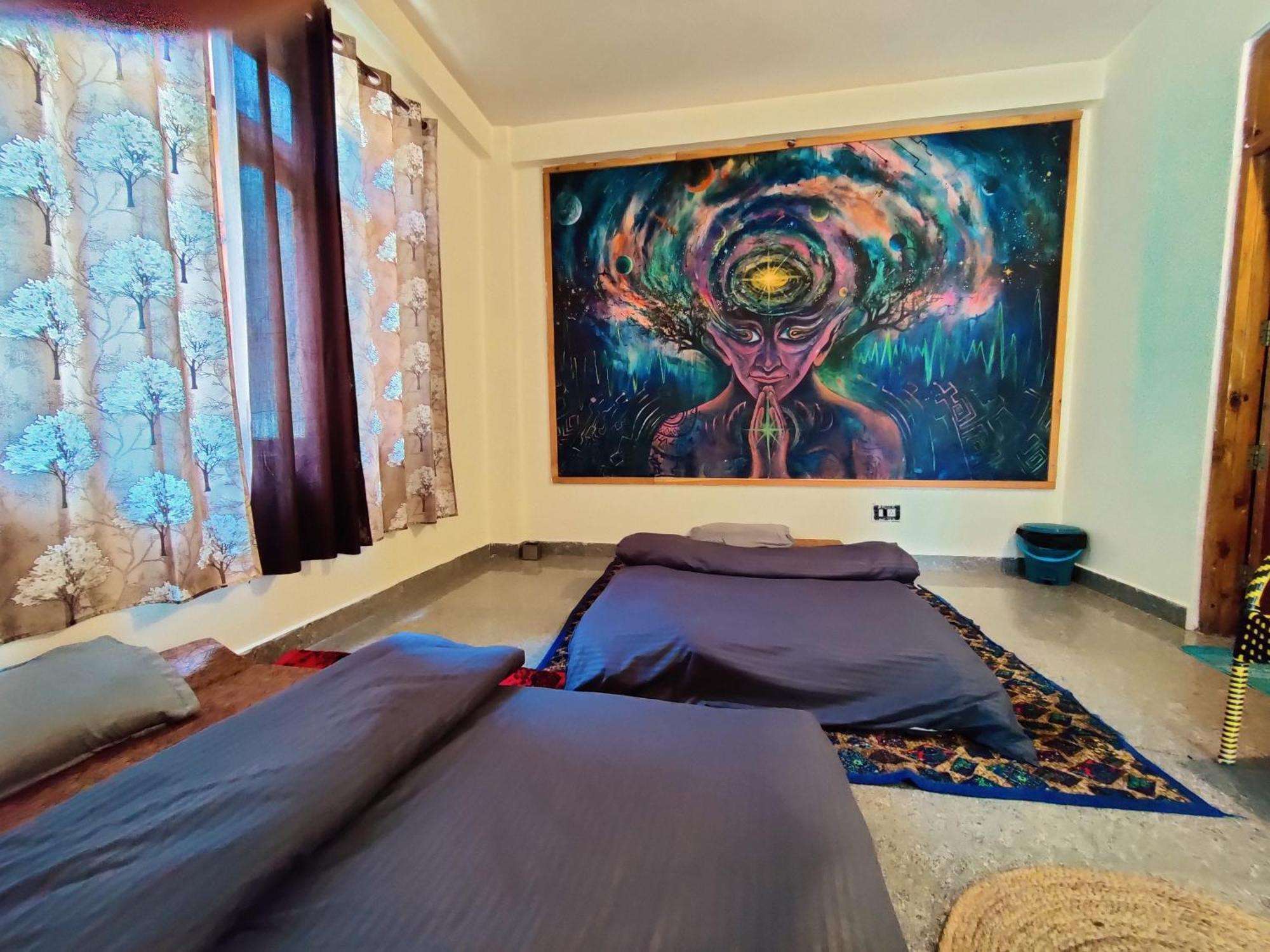 Отель Flipsyde Retreat Касоль Экстерьер фото